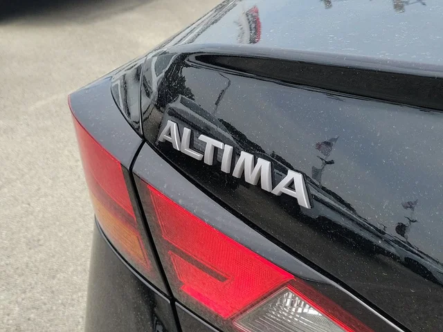 Nuevos NISSAN ALTIMA à Estados chez autogozo