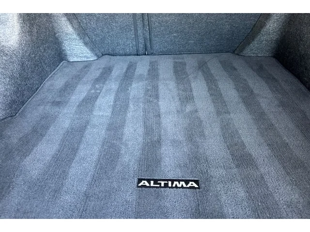 SEMINUEVOS NISSAN Altima at ELK GROVE in Elk Grove Buick GMC