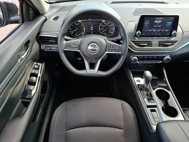 SEMINUEVOS NISSAN Altima a Estados en autogozo