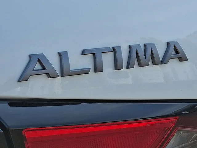 Nuevos NISSAN ALTIMA à Estados chez autogozo