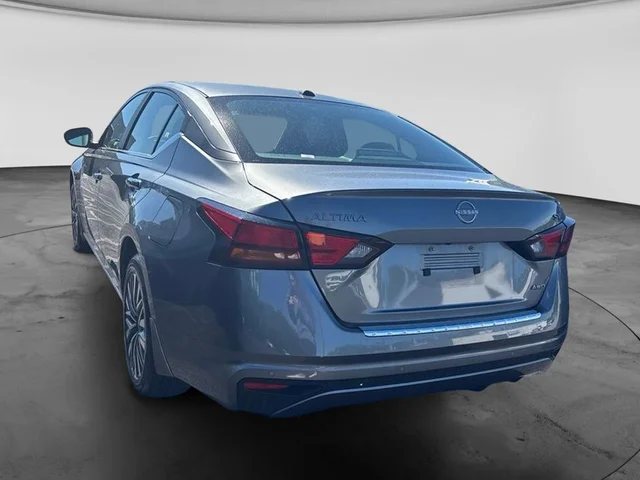 SEMINUEVOS NISSAN Altima a Estados en autogozo