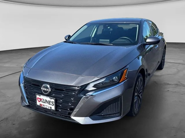 SEMINUEVOS NISSAN Altima a Estados en autogozo