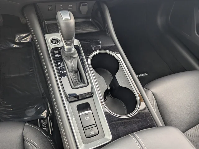 SEMINUEVOS NISSAN Altima at Kennesaw, in Town Center Nissan