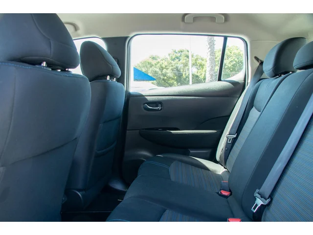 SEMINUEVOS NISSAN Leaf a Estados en autogozo
