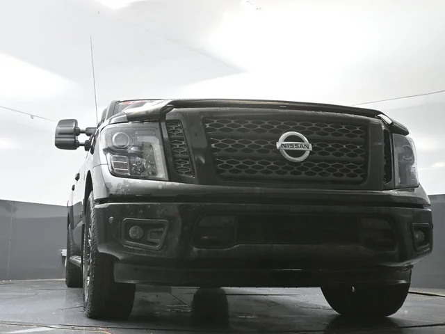 SEMINUEVOS NISSAN Titan a Estados en autogozo