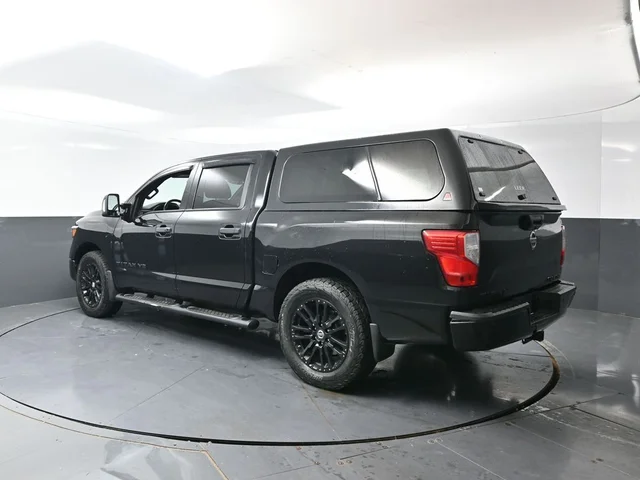 SEMINUEVOS NISSAN Titan a Estados en autogozo