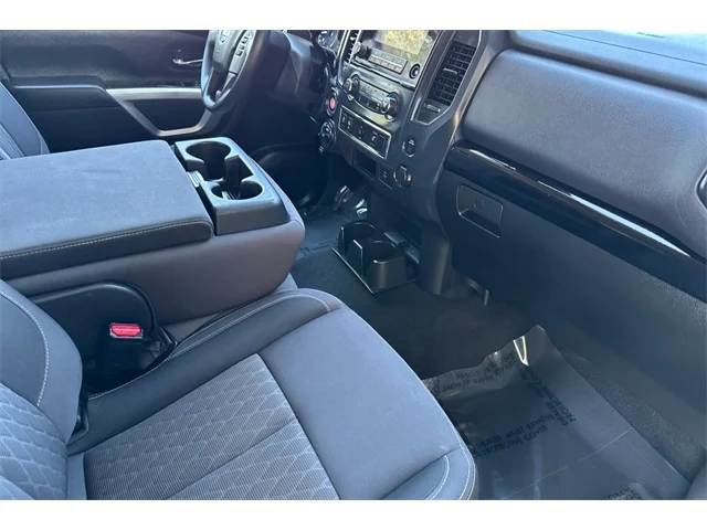 SEMINUEVOS NISSAN Titan at ELK GROVE in Elk Grove Buick GMC
