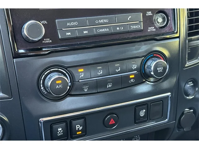 SEMINUEVOS NISSAN Titan at ELK GROVE in Elk Grove Buick GMC