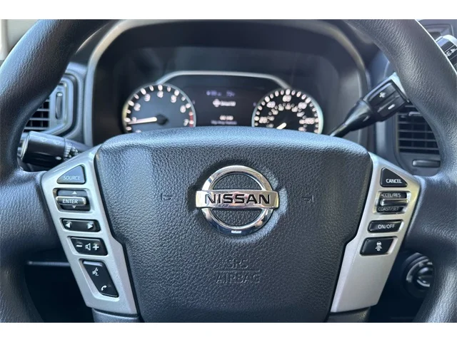 SEMINUEVOS NISSAN Titan at ELK GROVE in Elk Grove Buick GMC