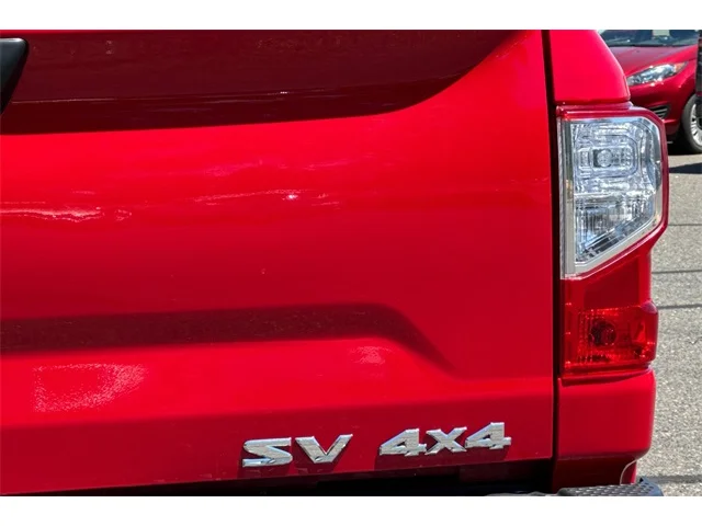 SEMINUEVOS NISSAN Titan at ELK GROVE in Elk Grove Buick GMC