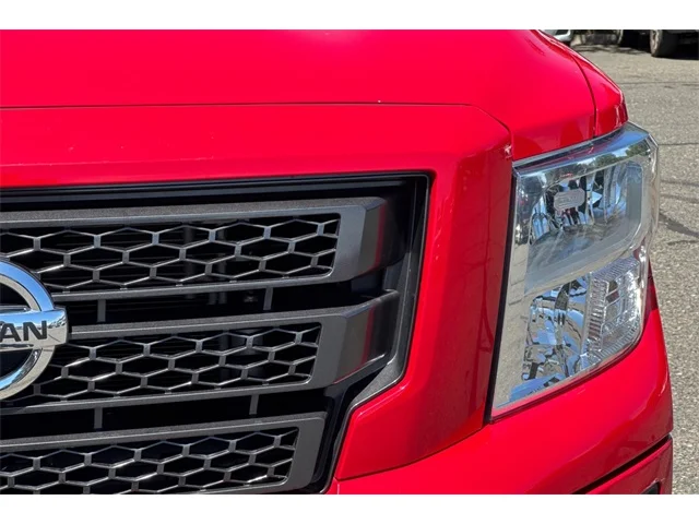 SEMINUEVOS NISSAN Titan at ELK GROVE in Elk Grove Buick GMC