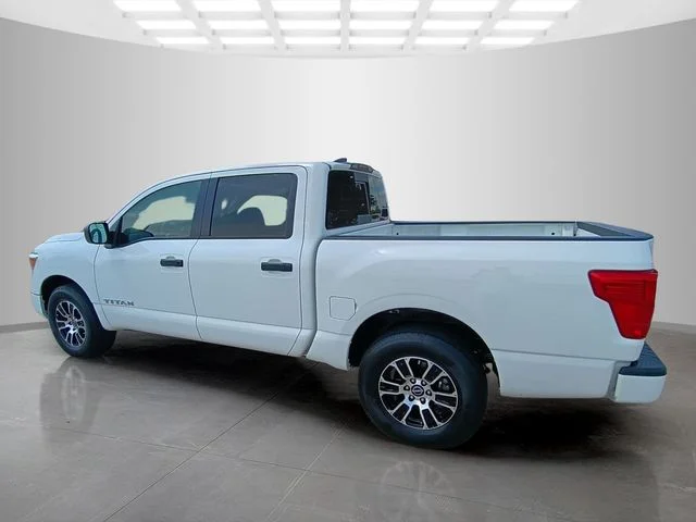 SEMINUEVOS NISSAN Titan a Estados en autogozo