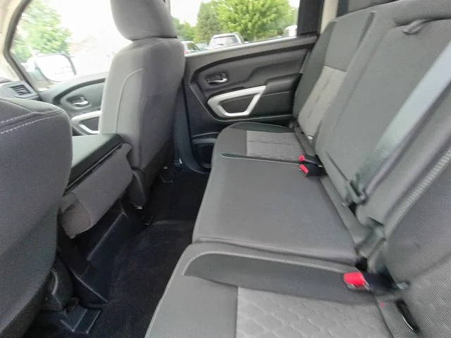 SEMINUEVOS NISSAN Titan a Estados en autogozo