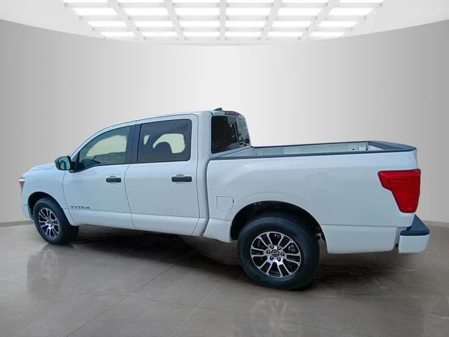 SEMINUEVOS NISSAN Titan a Estados en autogozo