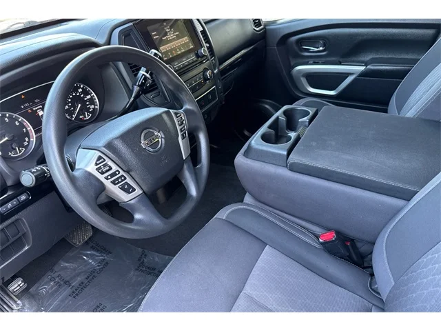 SEMINUEVOS NISSAN Titan at ELK GROVE in Elk Grove Buick GMC