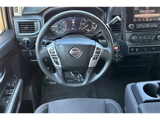 SEMINUEVOS NISSAN Titan at ELK GROVE in Elk Grove Buick GMC