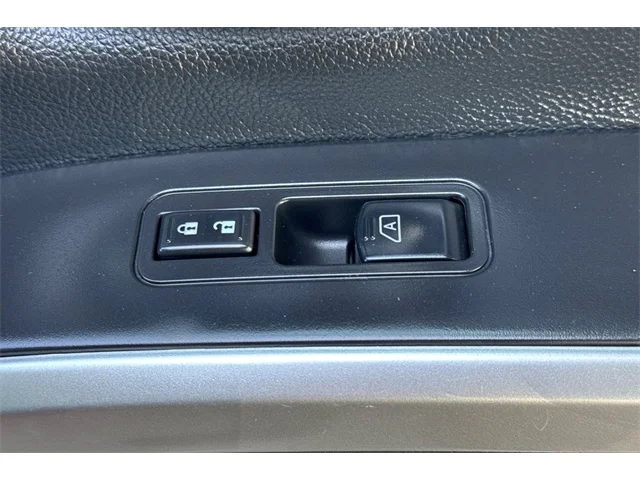 SEMINUEVOS NISSAN Titan at ELK GROVE in Elk Grove Buick GMC