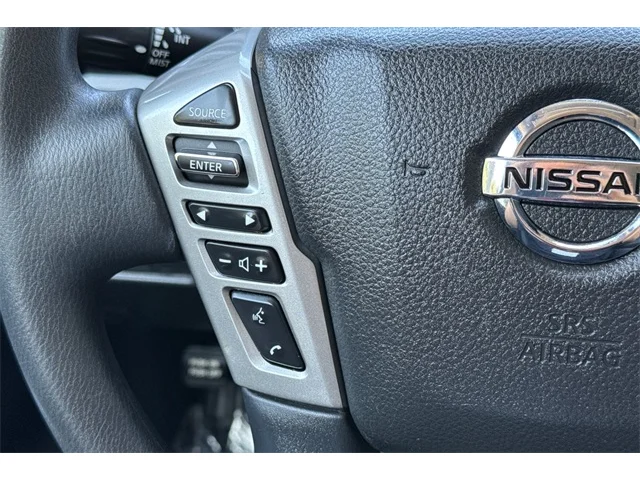 SEMINUEVOS NISSAN Titan at ELK GROVE in Elk Grove Buick GMC