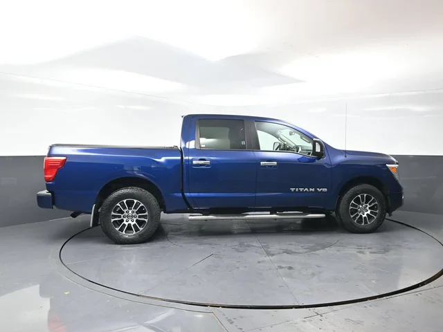 SEMINUEVOS NISSAN Titan a Estados en autogozo