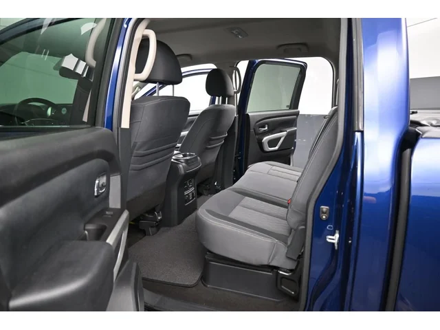 SEMINUEVOS NISSAN Titan a Estados en autogozo