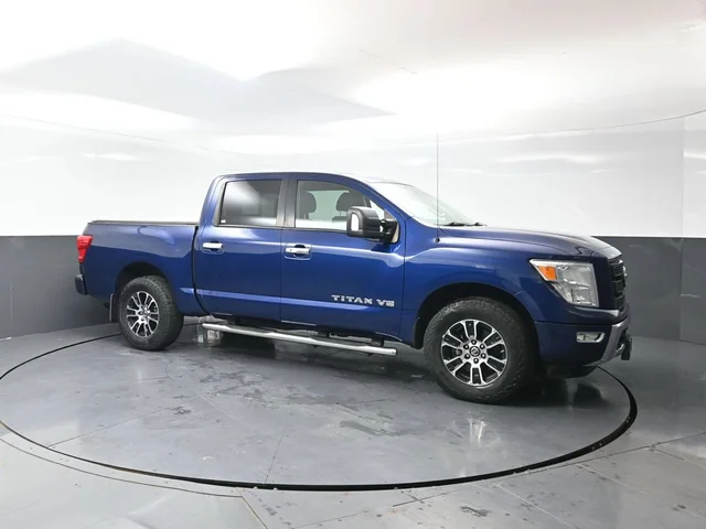 SEMINUEVOS NISSAN Titan a Estados en autogozo