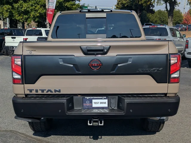 SEMINUEVOS NISSAN Titan at Kennesaw, in Town Center Nissan