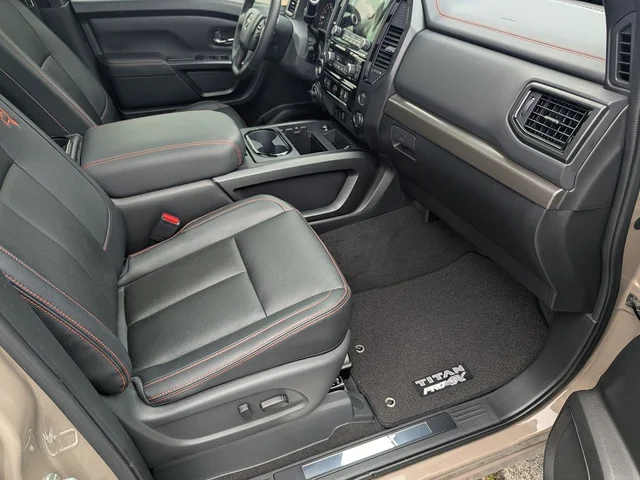 SEMINUEVOS NISSAN Titan a Estados en autogozo