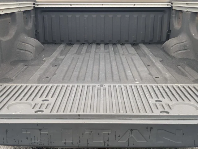 SEMINUEVOS NISSAN Titan a Estados en autogozo