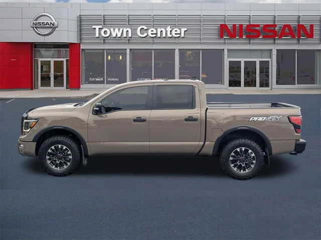 SEMINUEVOS NISSAN Titan a Estados en autogozo