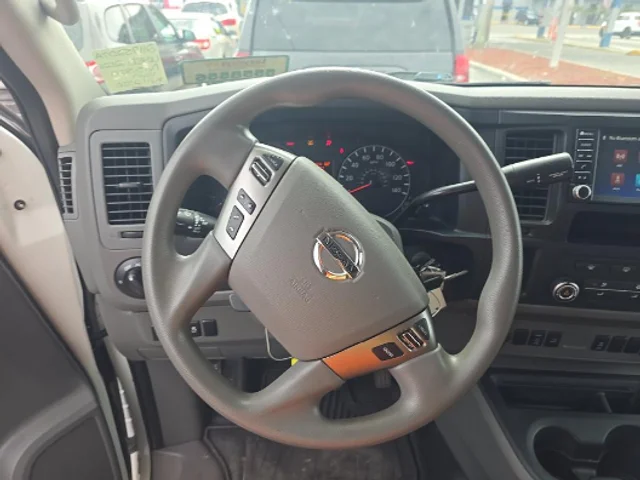 SEMINUEVOS NISSAN NV2500 HD a Estados en autogozo