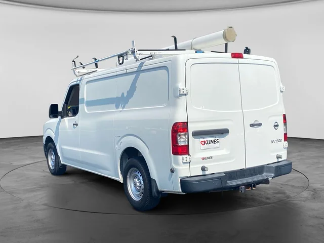 SEMINUEVOS NISSAN NV1500 a Estados en autogozo