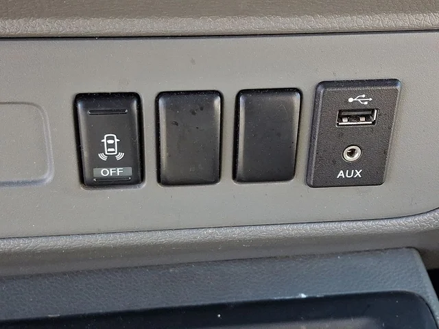 SEMINUEVOS NISSAN NV2500 HD a Estados en autogozo