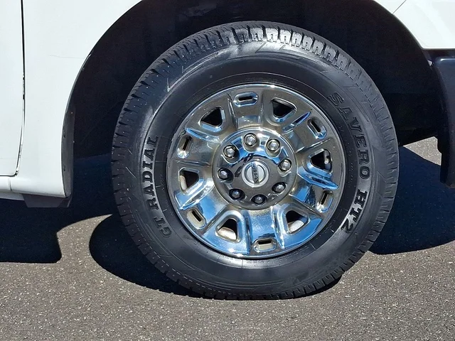 SEMINUEVOS NISSAN NV2500 HD a Estados en autogozo