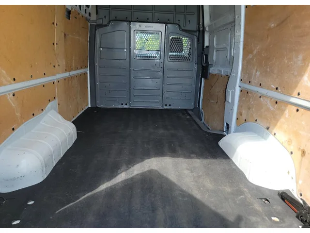 SEMINUEVOS NISSAN NV2500 HD a Estados en autogozo