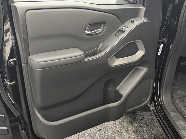 SEMINUEVOS NISSAN Frontier at Kennesaw, in Town Center Nissan