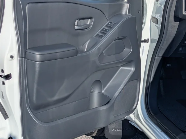 Nuevos NISSAN FRONTIER à Kennesaw, chez Town Center Nissan