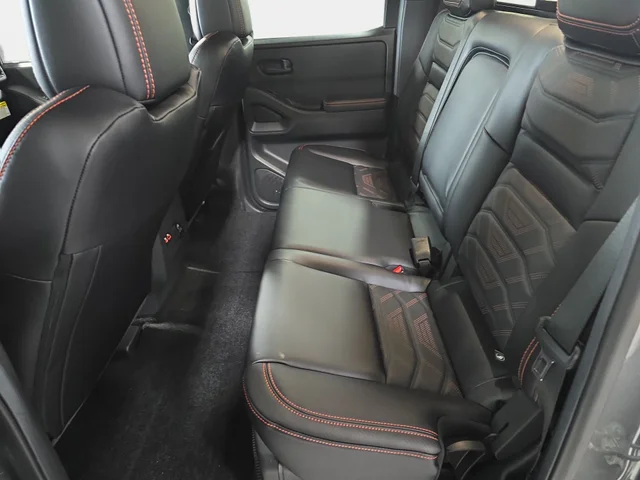 Nuevos NISSAN FRONTIER à Estados chez autogozo