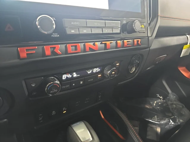 Nuevos NISSAN FRONTIER à Estados chez autogozo