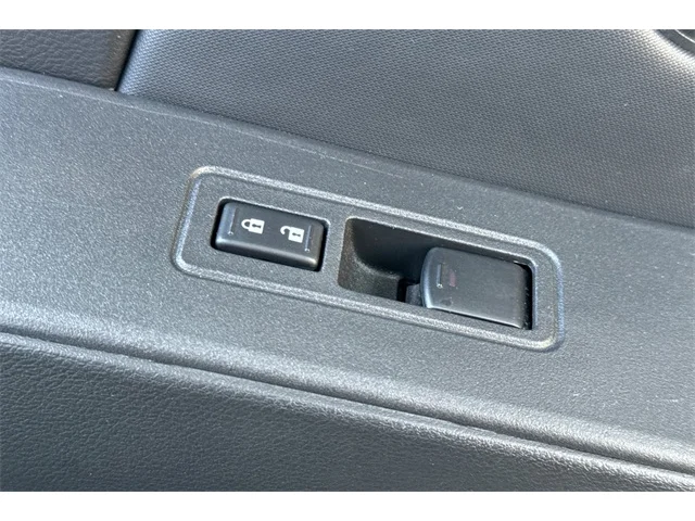 SEMINUEVOS NISSAN Frontier at ELK GROVE in Elk Grove Buick GMC