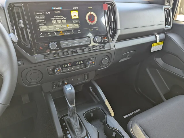 Nuevos NISSAN FRONTIER à Kennesaw, chez Town Center Nissan