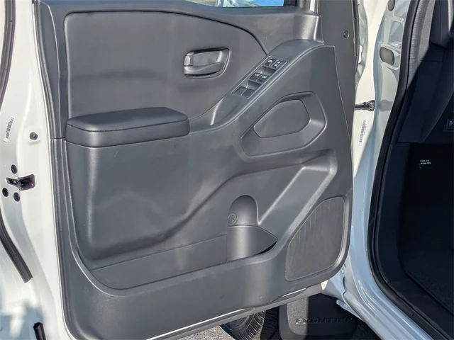 Nuevos NISSAN FRONTIER à Kennesaw, chez Town Center Nissan