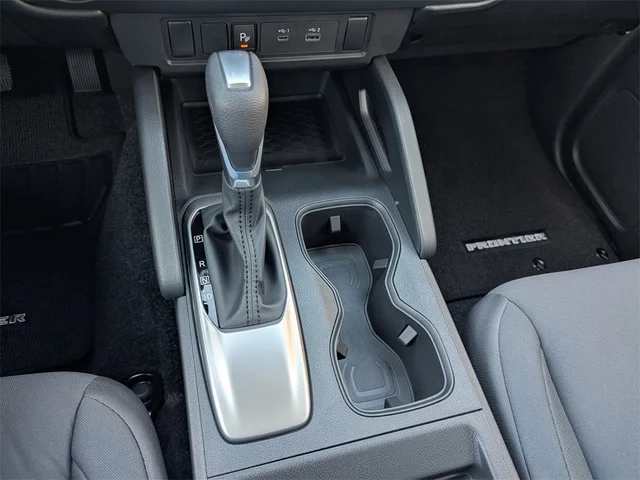 Nuevos NISSAN FRONTIER à Kennesaw, chez Town Center Nissan