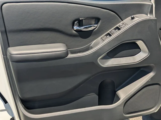 Nuevos NISSAN FRONTIER à Estados chez autogozo