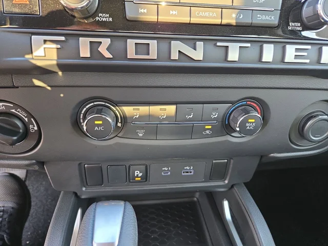 Nuevos NISSAN FRONTIER à Estados chez autogozo