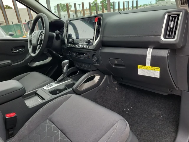 Nuevos NISSAN FRONTIER à Estados chez autogozo
