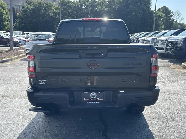 Nuevos NISSAN FRONTIER à Kennesaw, chez Town Center Nissan