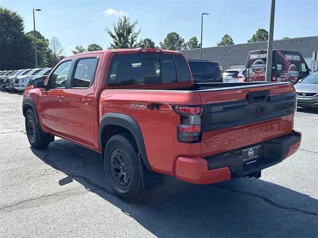Nuevos NISSAN FRONTIER à Kennesaw, chez Town Center Nissan