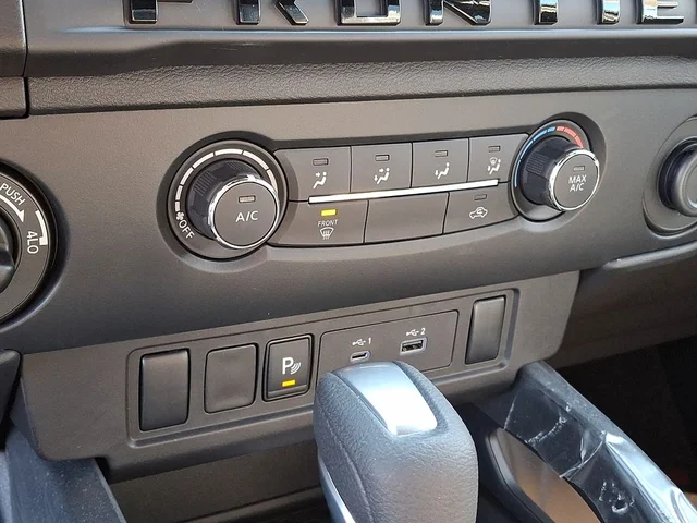 Nuevos NISSAN FRONTIER à Estados chez autogozo