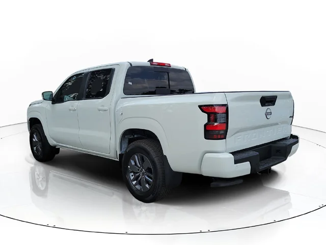 Nuevos NISSAN FRONTIER à Estados chez autogozo