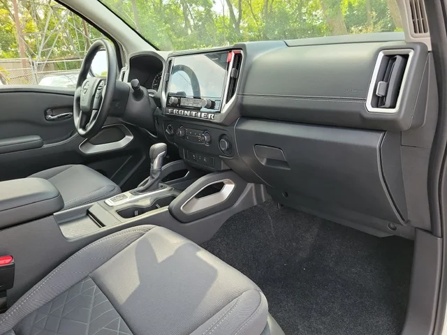 Nuevos NISSAN FRONTIER à Estados chez autogozo